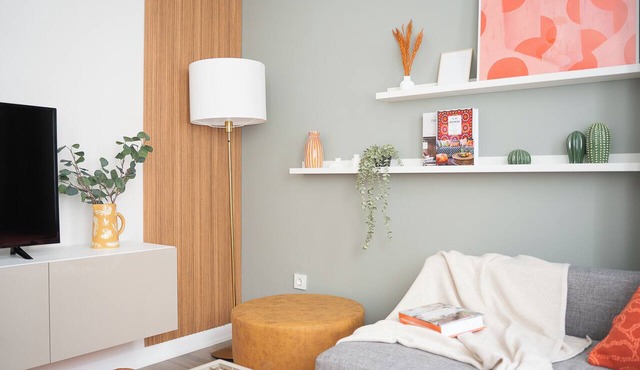 Stylish 1-Bedroom Apartment Near Taksim Deniz Apartman
