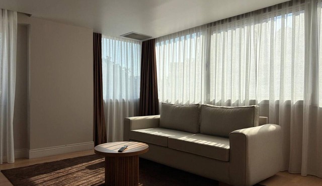 Stylish 1BR Stay in Historic Tophane in Istanbul