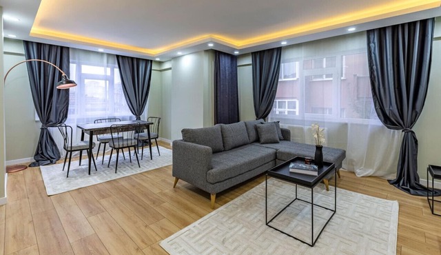Stylish Flat near Public Transportation in Maltepe in Istanbul