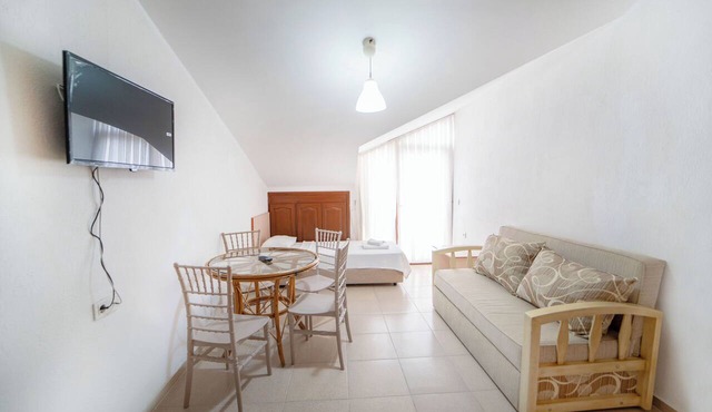 Suzanne Hotel & Restaurant in Fethiye