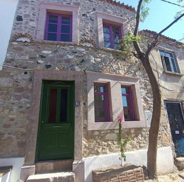 Tarihi Restore Edilmiş Rum Evi