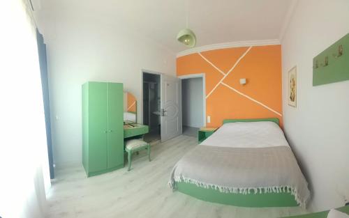 Teras Motel 12 Adults Only