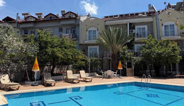 The Sweet Escape Apart Hotel
