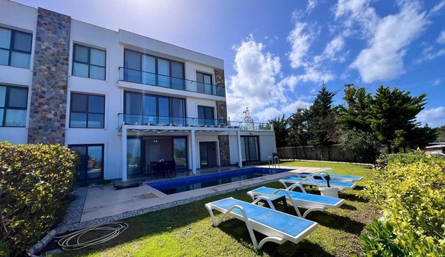 Villa with private pool in Bodrum. 10 mn to Yalıkavak Marina, 5 mn to Gümüşlük.