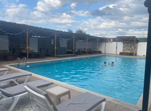 x sapanca pool in Sapanca