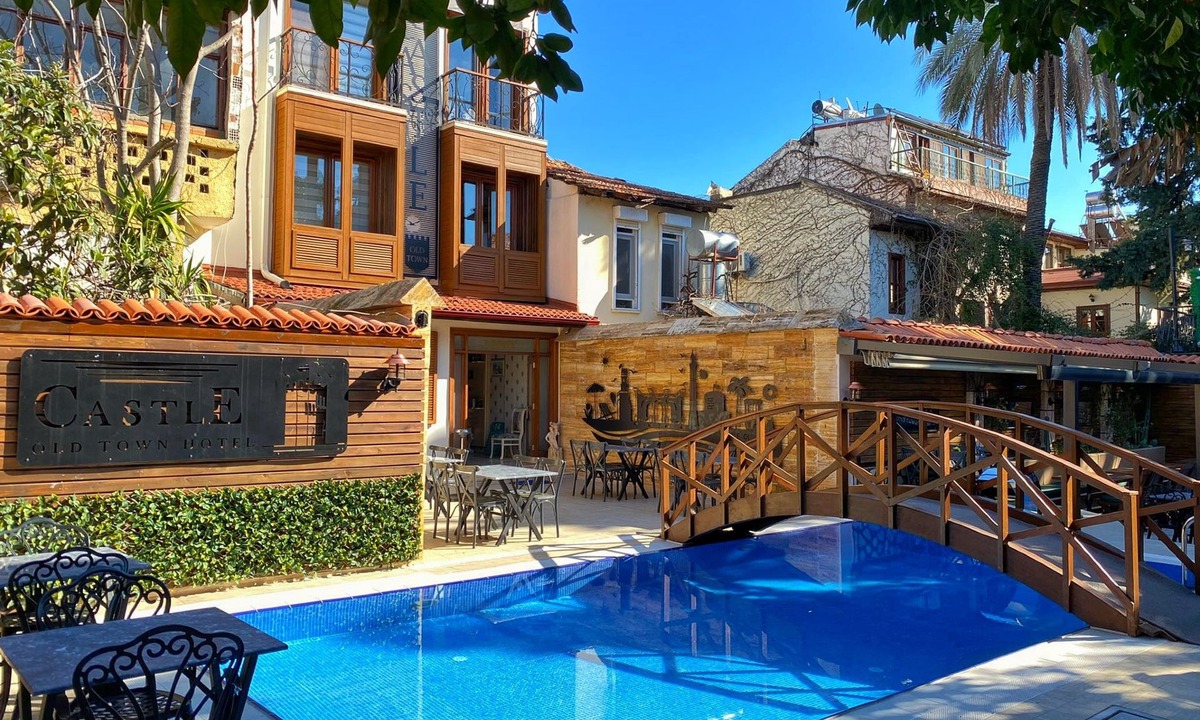 Kaleici Hotel | Castle Old Town
