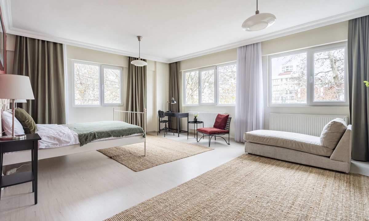 Bostanci Apartment | Modern Flat w Balcony 5 min to Bagdat Ave