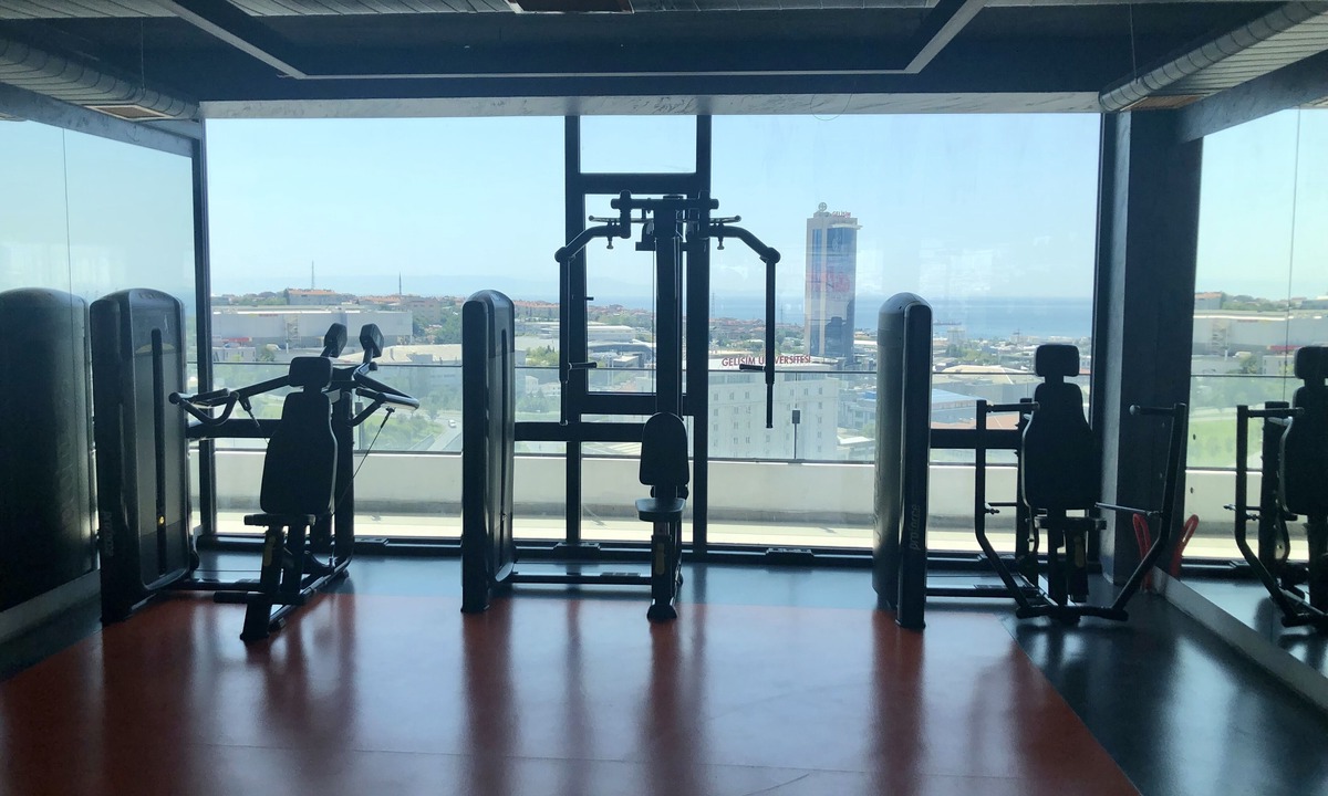 Esenyurt Apartment | Luxury 1 bedroom apartment - Gym & Park