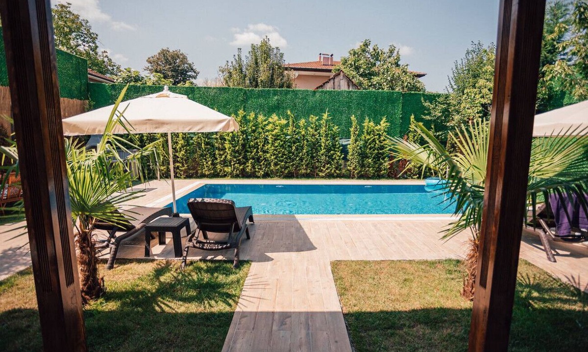 Sapanca Villa | Captivating Villa with Private Pool in Sapanca