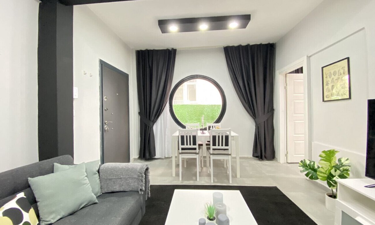Goztepe Apartment | Cozy Istanbul Apartment in Goztepe