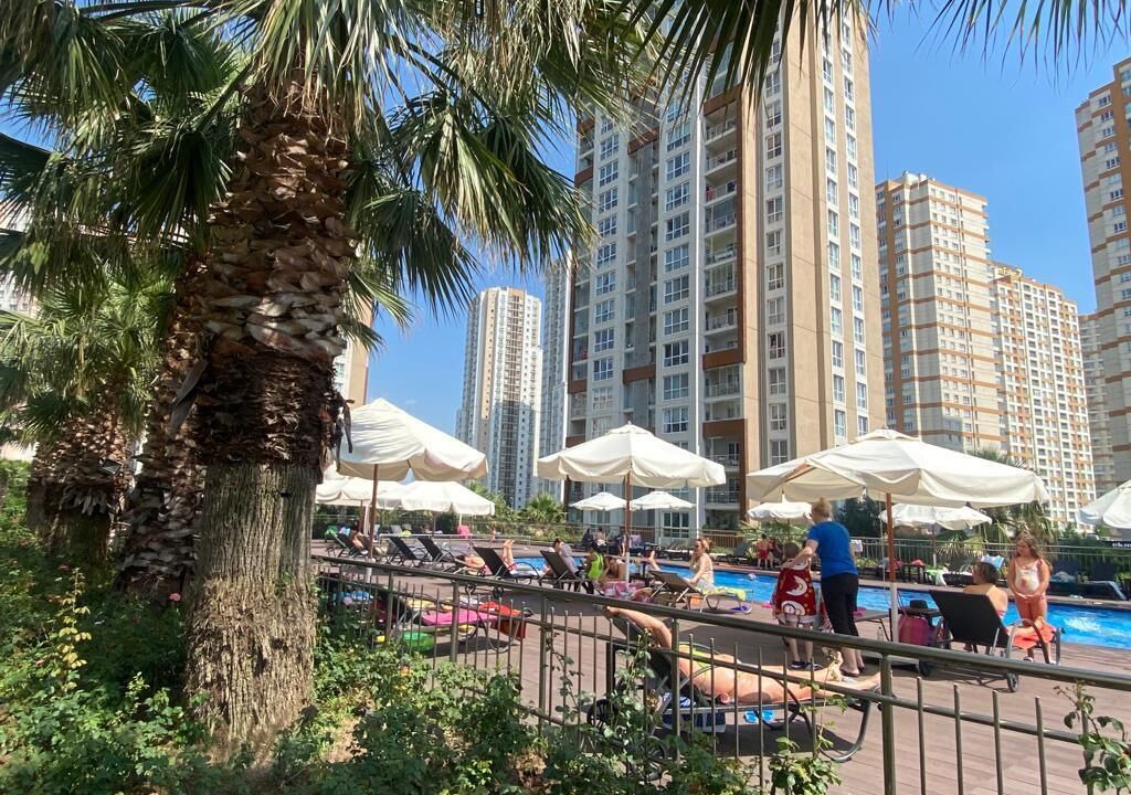 Avcilar Apartment | family friendly house with pool