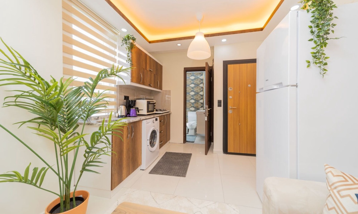 Antalya City Centre Apartment | Modern Well Appointed Flat in Antalya Muratpasa
