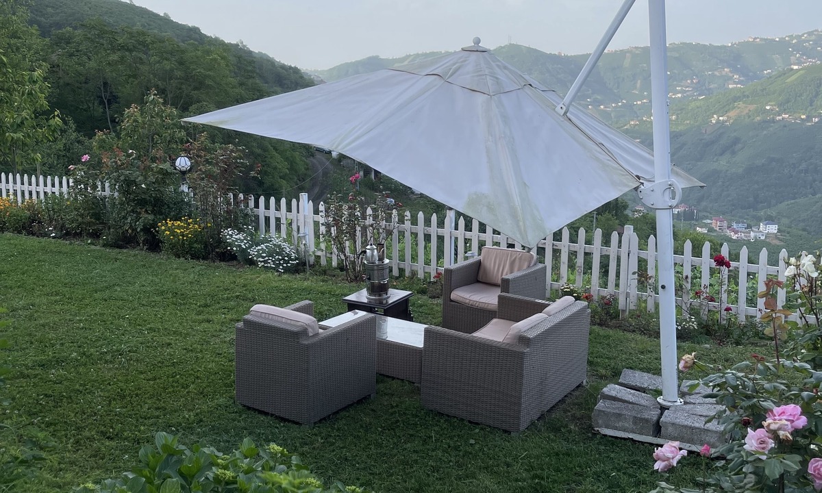Akcaabat Villa | Doğa temiz hava kuş sesleri ve yeşilin içinde tamamen müstakil