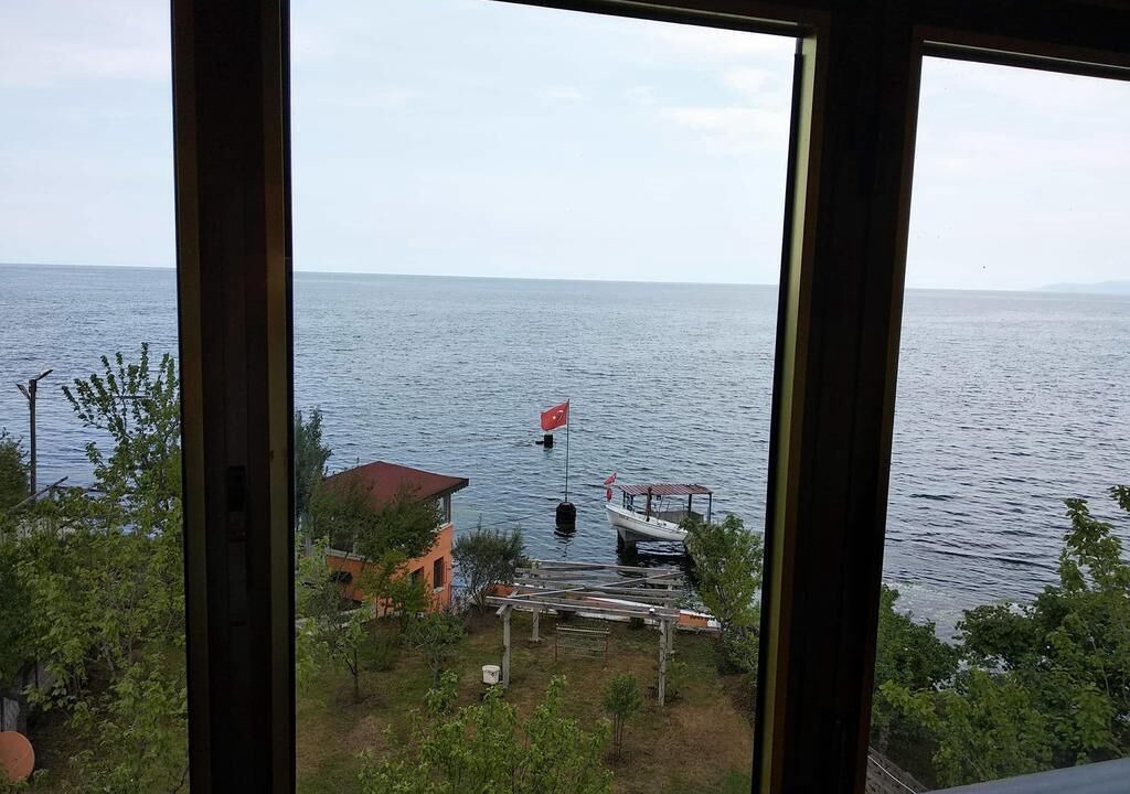 Altınordu Villa | Şehir merkezine 5 dakika , denize sıfır , özel kullanım.