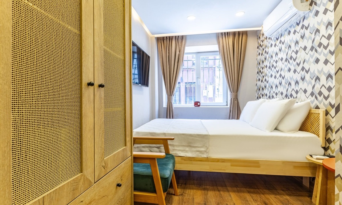 Balat Apartment | Charming Balat Haven | Idyllic Location in Balat