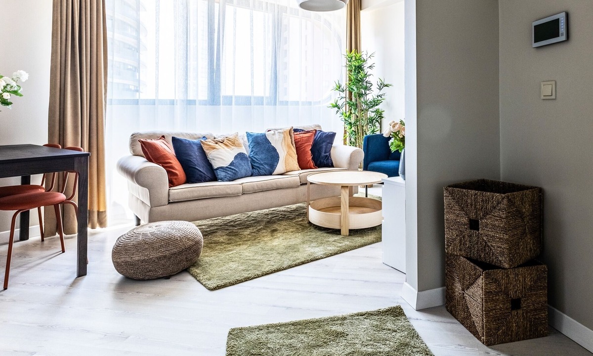 Kartal Apartment | Residence Flat w Shared Pool, 5 min to Metro
