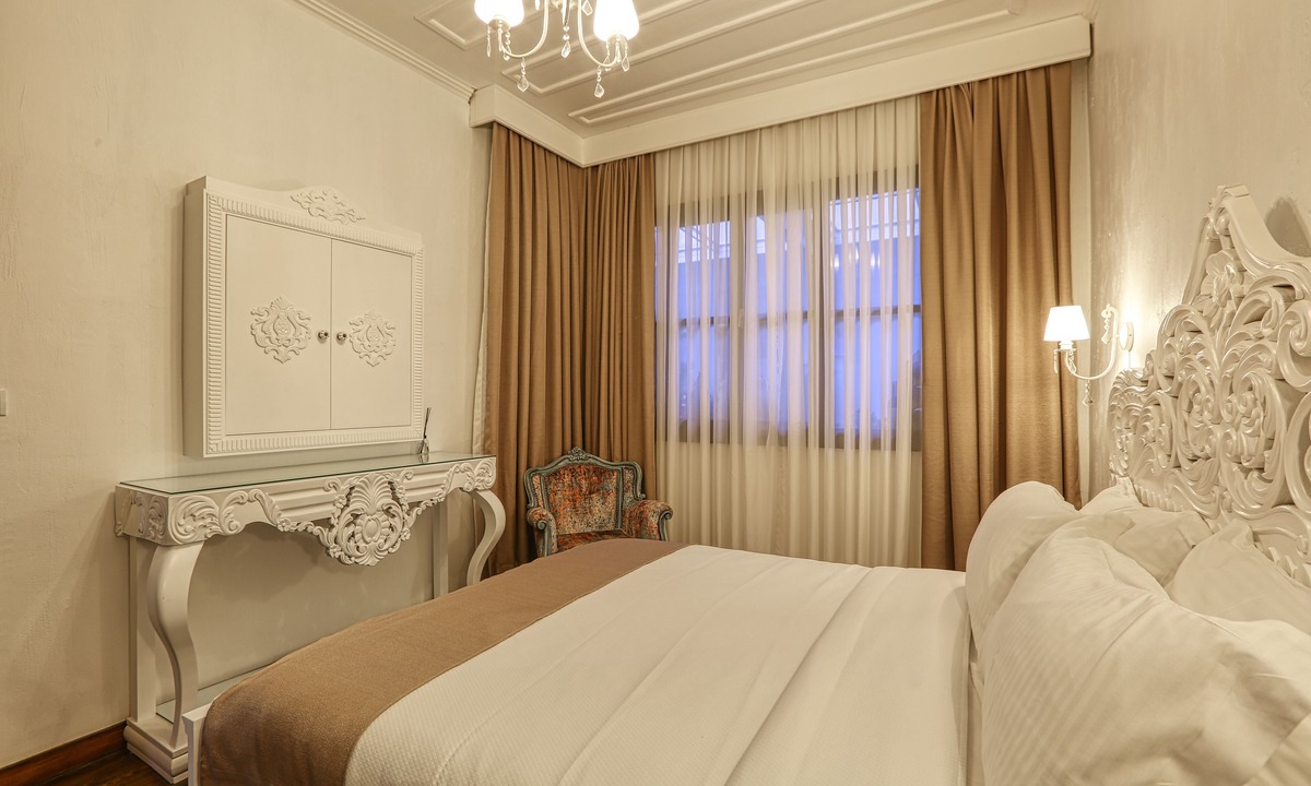 Zeytinbagi Hotel | Trilye Bay C Konak