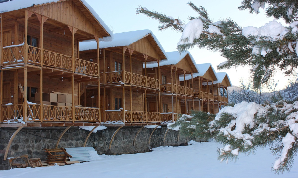 Savsat Hotel | Velikoy Han Konaklari