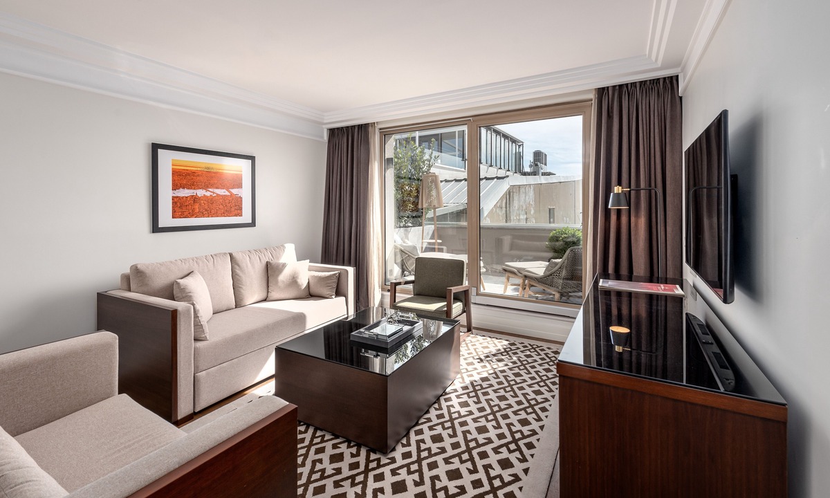 Nisantasi Hotel | The Stay Boulevard Nisantasi