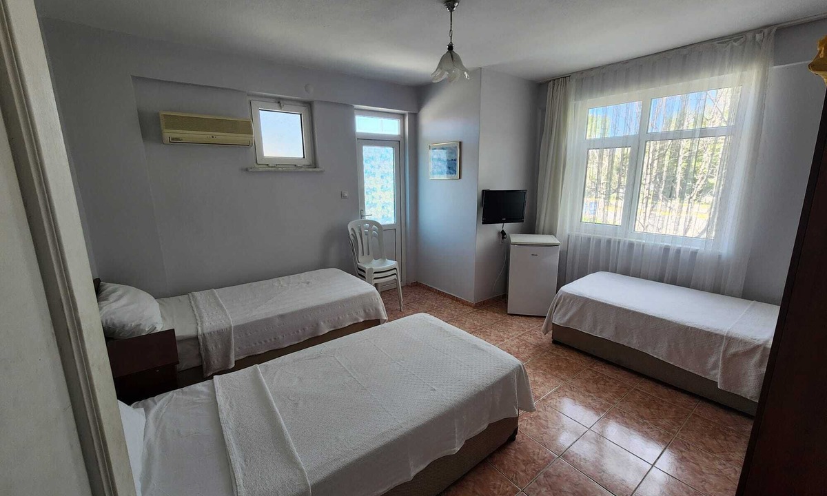 Edremit Hotel | Zeytin Otel Altinoluk
