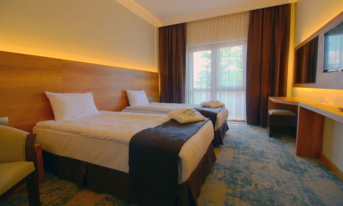 Yoncalı Koyu Hotel | Yoncali Termal Otel&Spa
