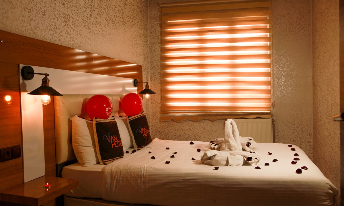 Ipekyolu Hotel | Van Hotel