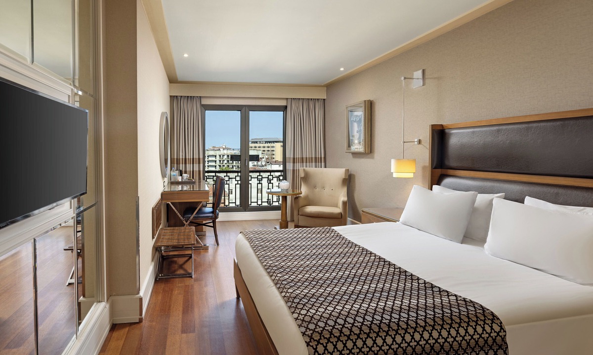 Talimhane Hotel | Titanic City Taksim