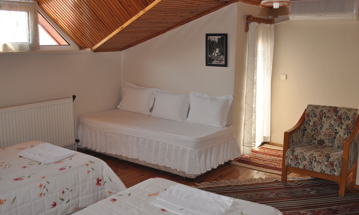 Camlıbel Hotel | Idakoy Ciftlik Evi