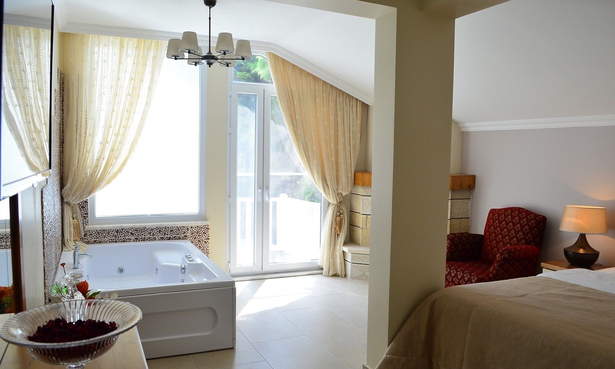 Agva Hotel | Sweet Home River Hotel