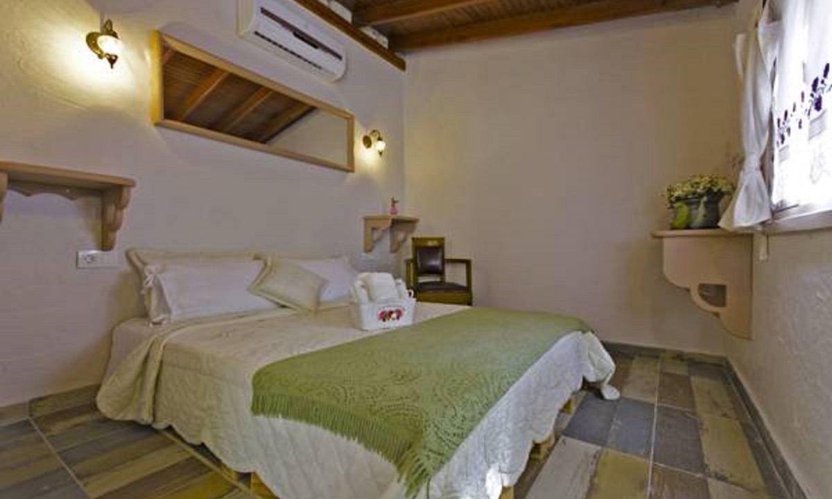 Hacımemis Hotel | Lilyum Alaçatı Butik Otel