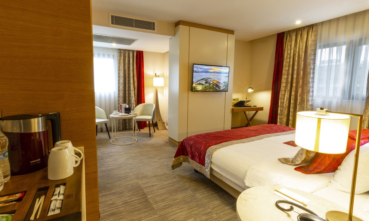Yomra Hotel | Kuhla Hotel