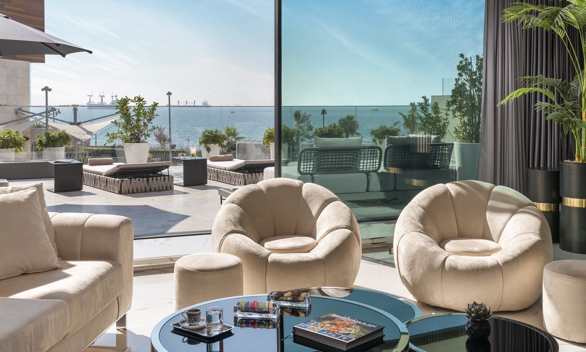 Bakırkoy Hotel | Crowne Plaza Istanbul Florya by IHG