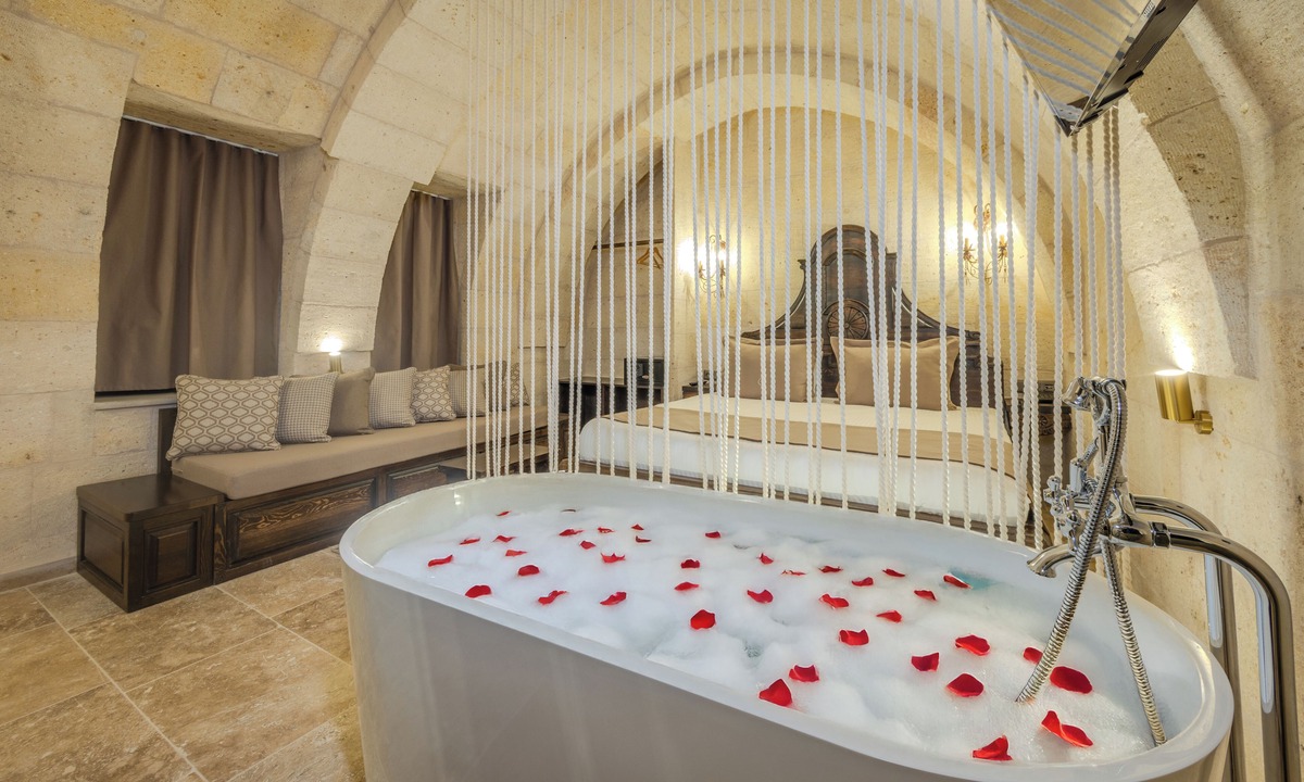 Uchisar Hotel | Castellum Cave Cappadocia