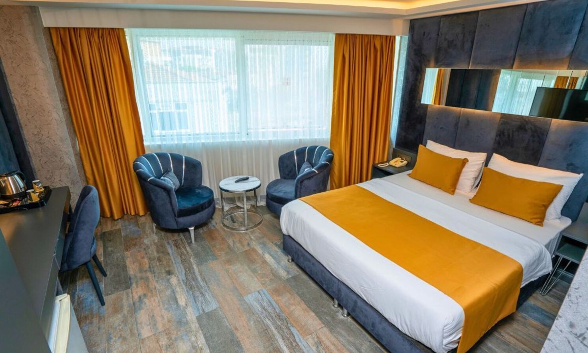Pendik District Hotel | 216 Silver Suite