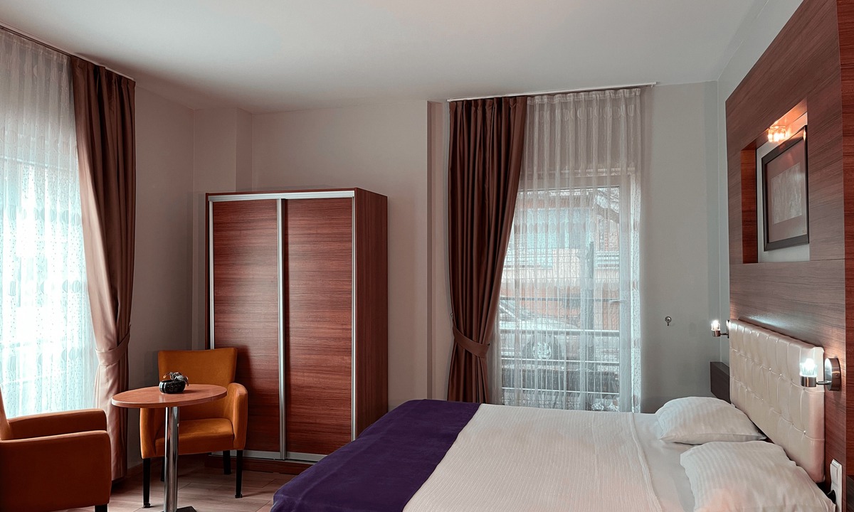 Adapazari Hotel | The Riada Hotel