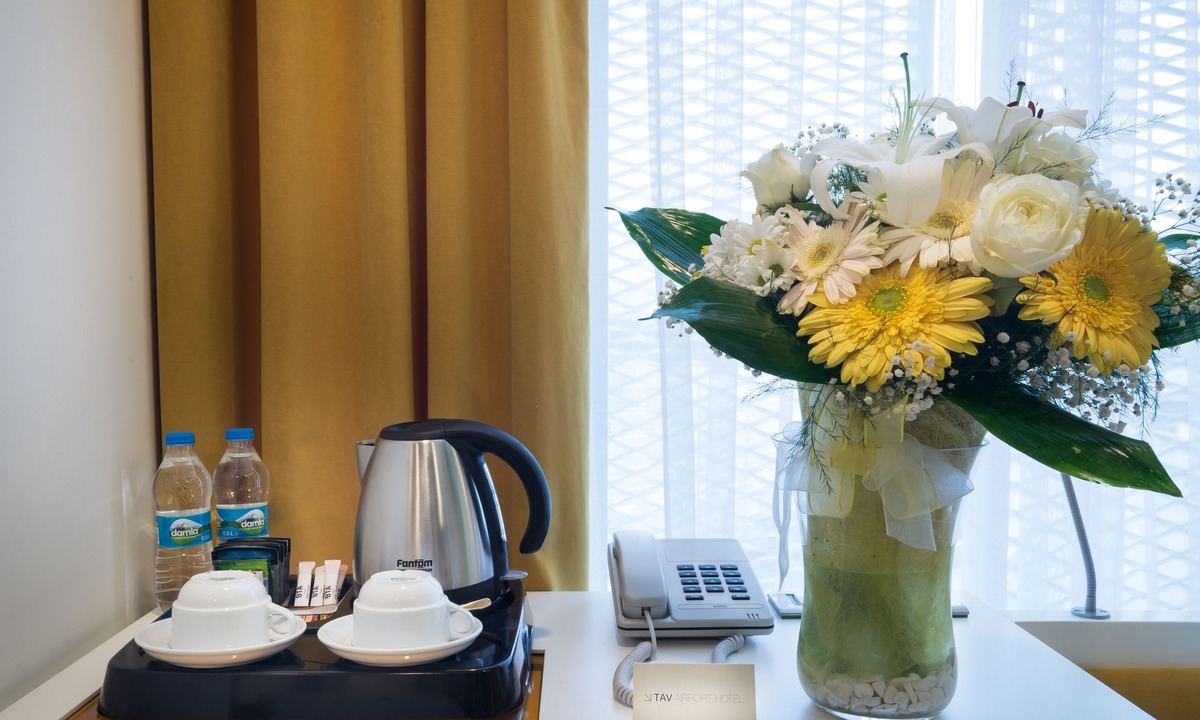 Gaziemir Hotel | Tav Airport Hotel Izmir