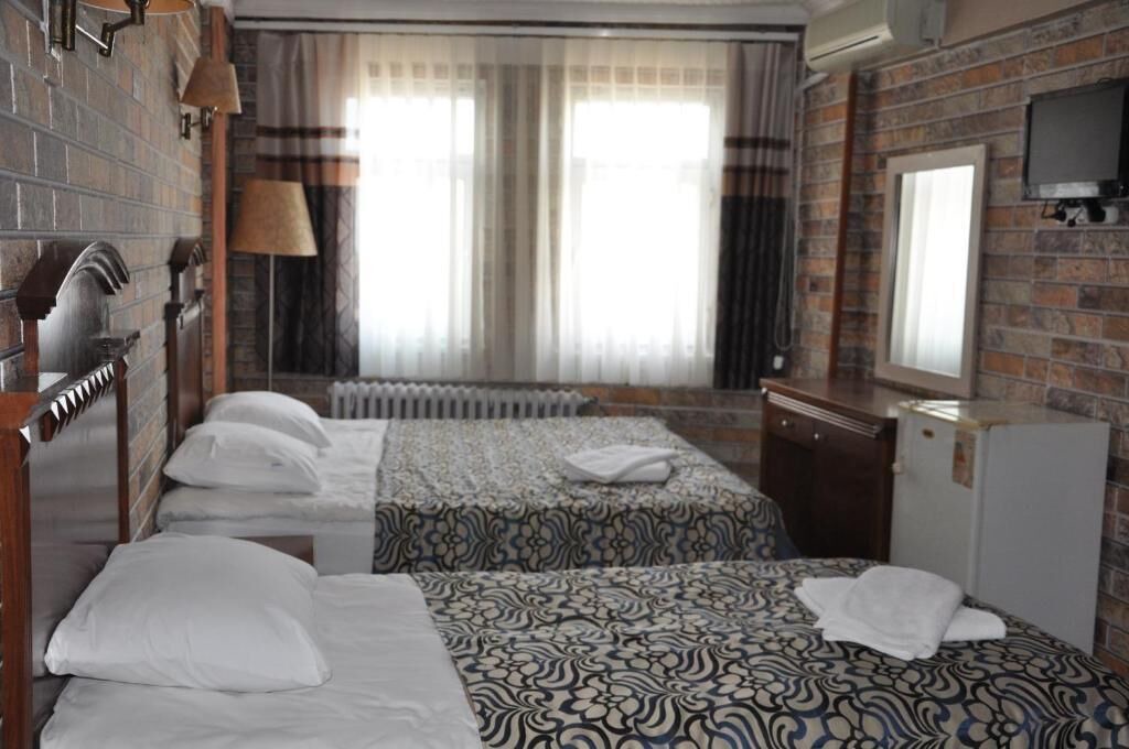 Kumkapi Hotel | Hotel Red Rose