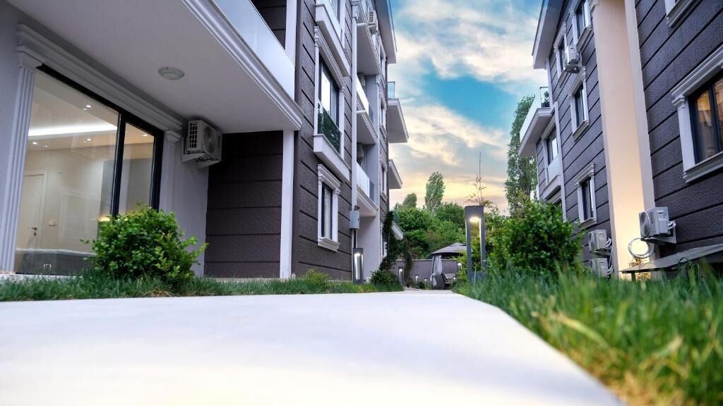 Yalova Apartment | Flower City Suits