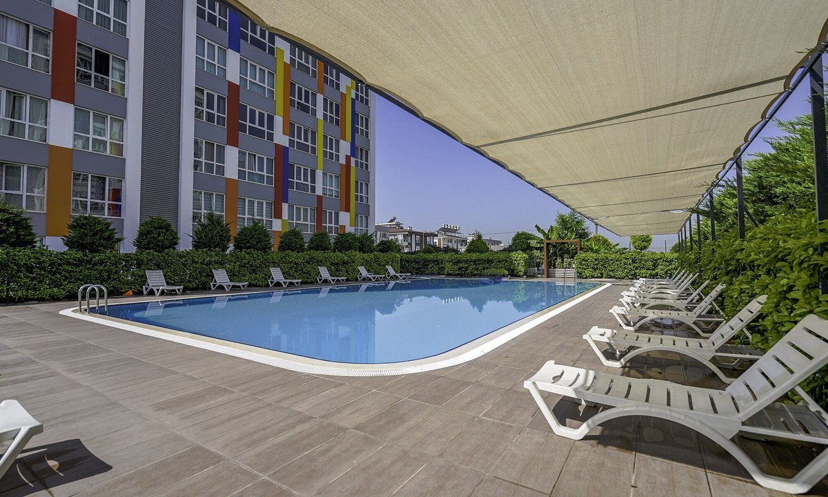 Kepez Apartment | Residence w Shared Pool 3 min to Mall of Antalya