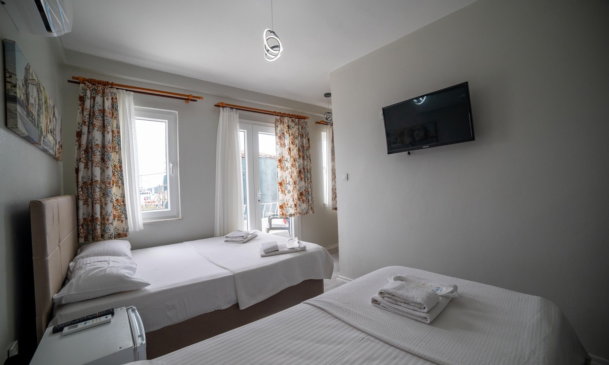 Ayvalik House | Mai Pension