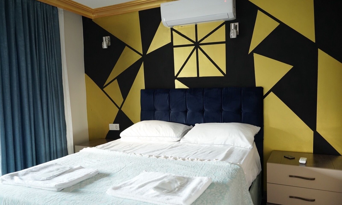 Ortakoy Apartment | Middle Village