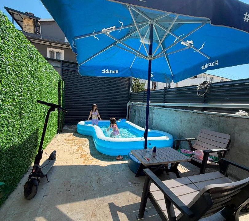 Yeniciftlik Apartment | Thrace Cozy Pool House Pet Friendly