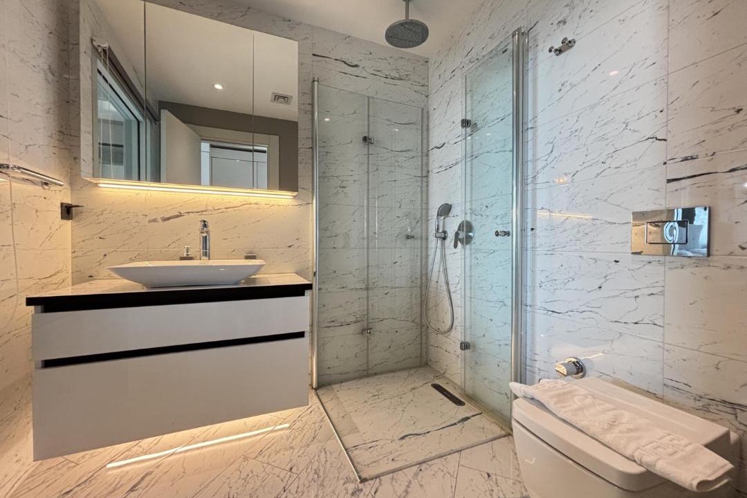 Bomonti Apartment | Luxury Studio on the 19th Floor Queen Bomonti