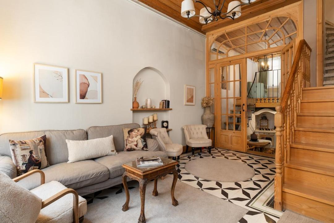 Balat House | Historic 4BR Balat Mansion with Full AC