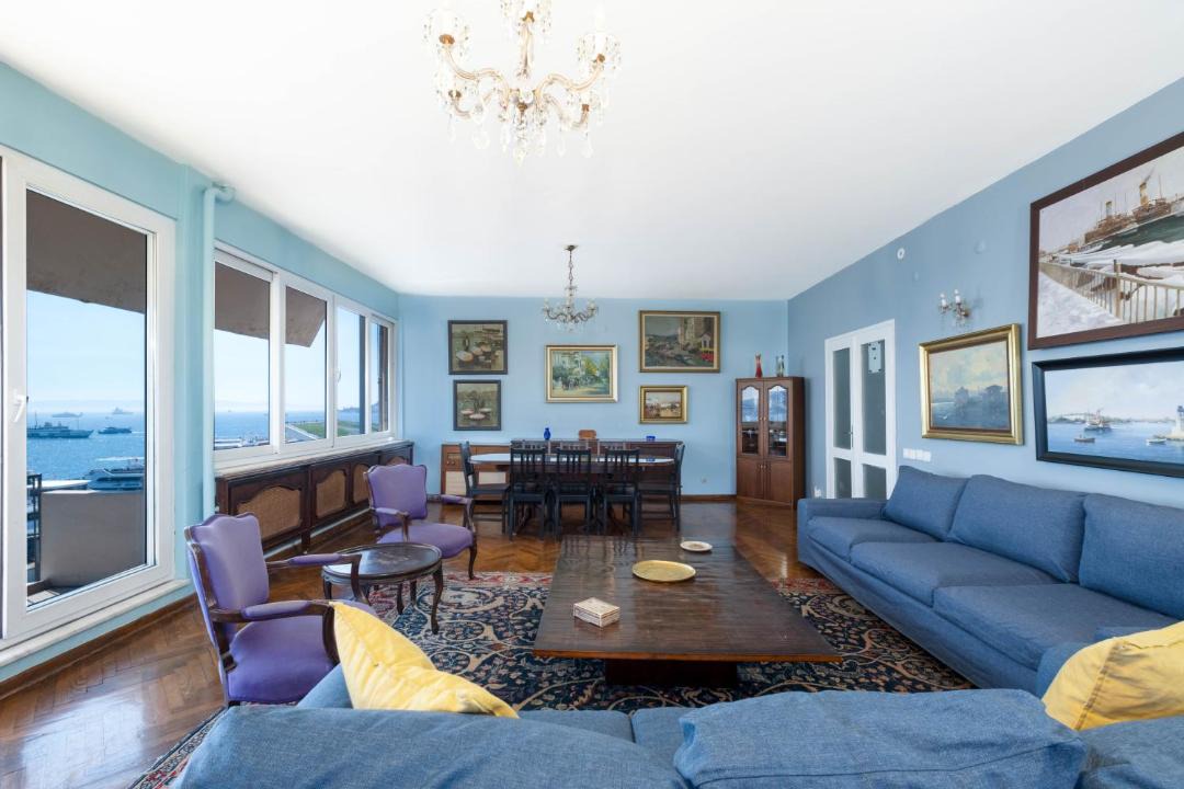 Kabatas Apartment | Bosphorus View Penthouse with Terrace
