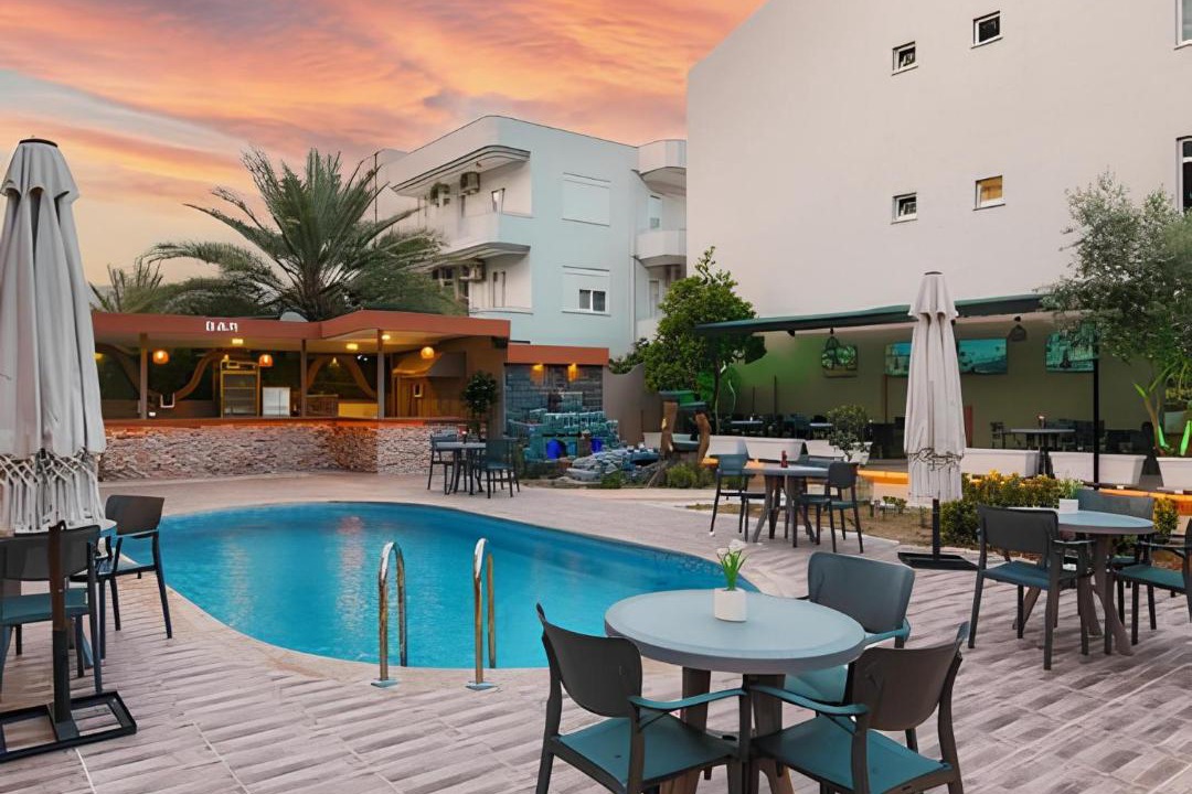 Kemer Mahallesi Apartment | Green Side Leon Hotel