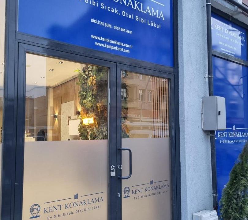 Usak House | Kent KONAKLAMA