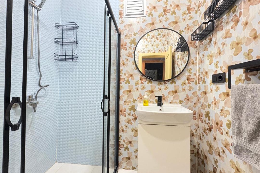 Tophane Apartment | Stylish 3 Bedroom with Sauna close to Galataport Taksim