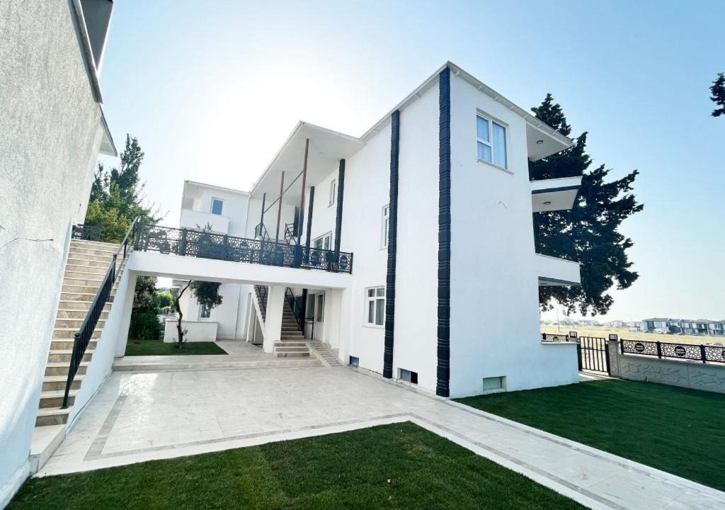 Altınova Hotel | Ayvalık Denizyıldızı Otel