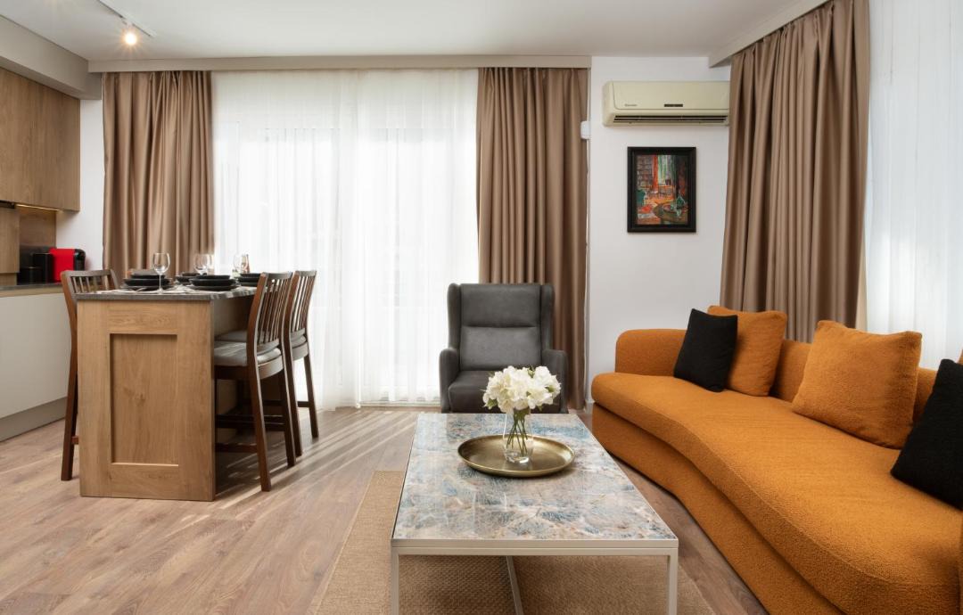 Gumussuyu Mahallesi Apartment | Marmada Suites